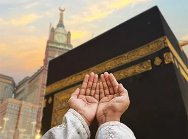 5 Nights 4 Star London Umrah Package - £440 per person