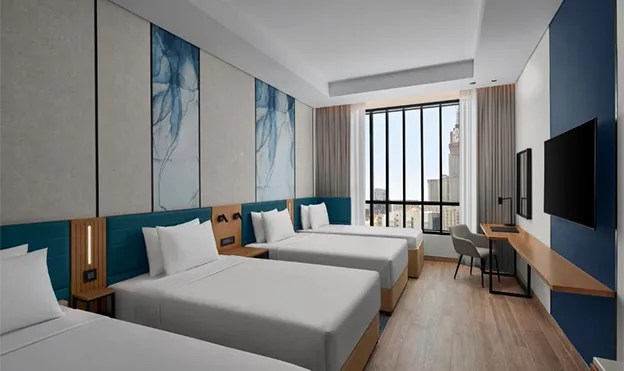 5 Nights 4 Star London Umrah Package