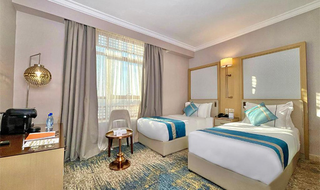5 Star December Umrah Package from uk