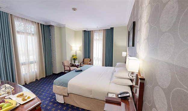 5 Star September Umrah Package from UK